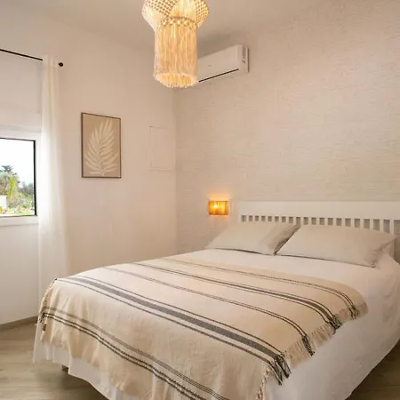 Libellula - The Fab Villa