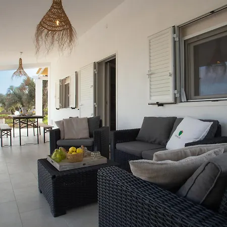 Villa Libellula - The Fab