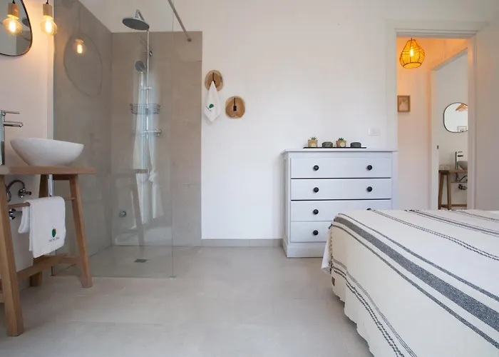 Libellula - The Fab Villa